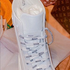 Valentino unisex sneakers
